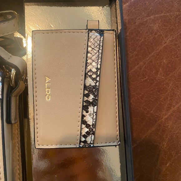 Aldo crossbody purse with c/c holder new in box - Picture 3 of 7